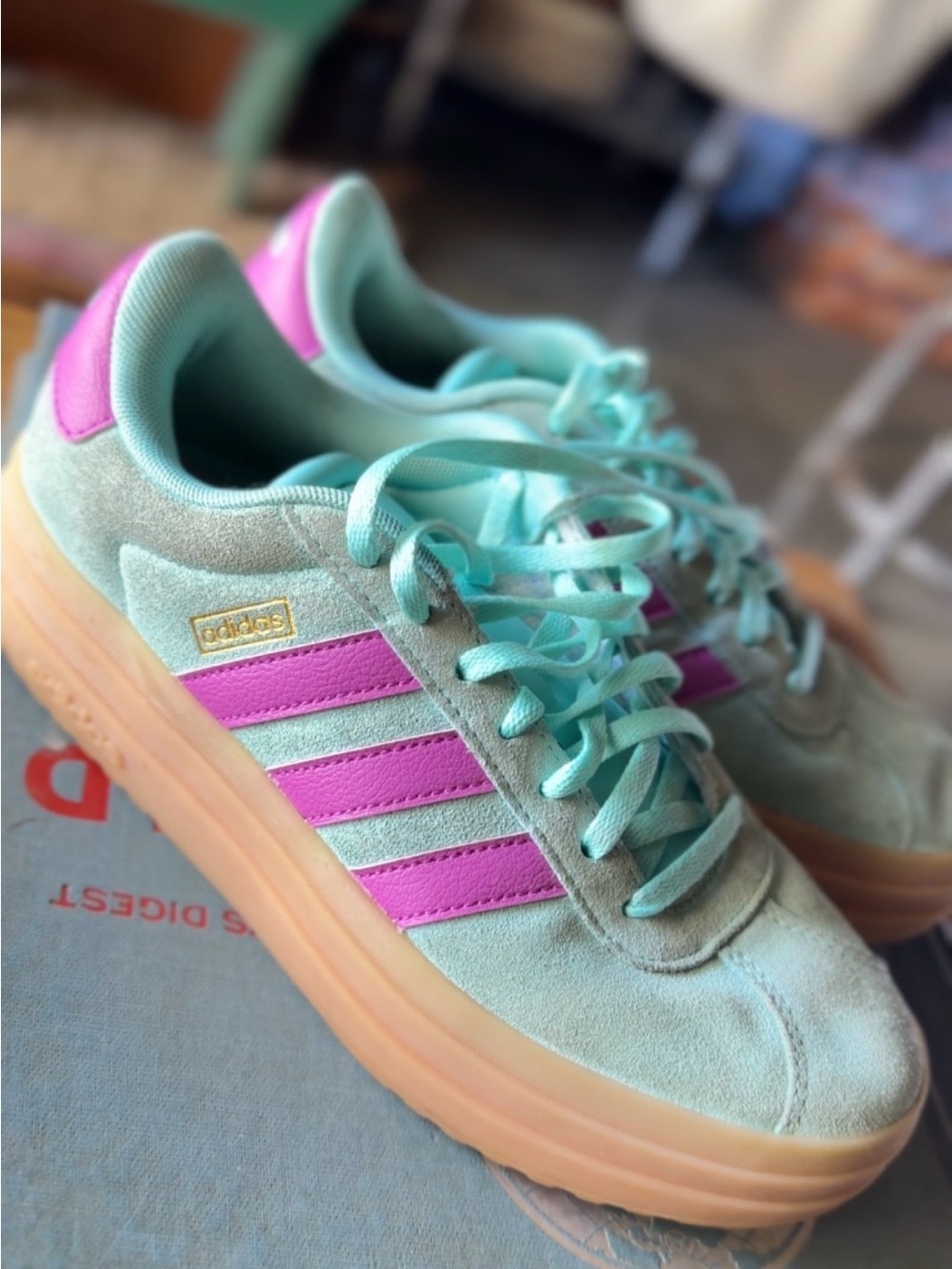 Adidas VL Court Bold "Pulse Mint/Screaming Pink" youth 5.5 / womens 7/7.5
